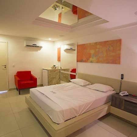 Dom Suites Motel (Adults Only) Salvador Bagian luar foto
