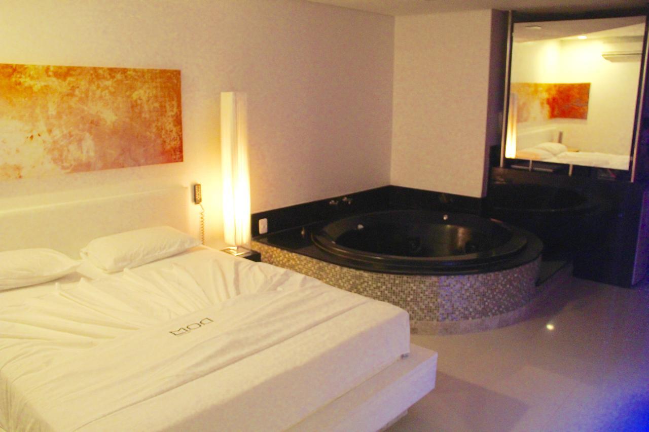 Dom Suites Motel (Adults Only) Salvador Bagian luar foto